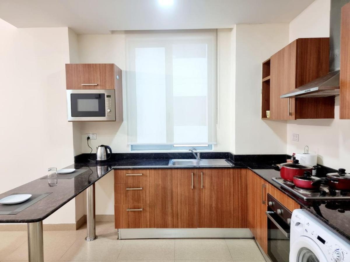 10Th Floor Aspire Tower Paradise Manama Exterior photo